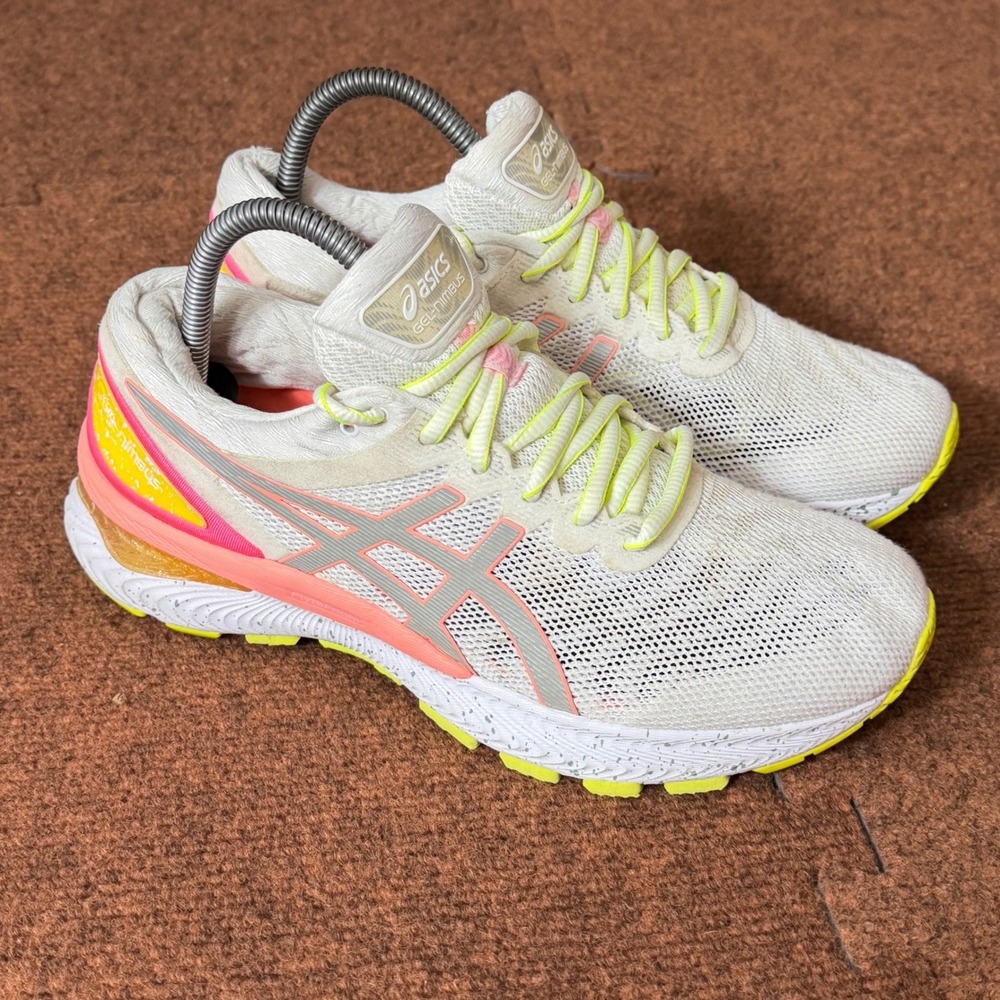 Asics Gel-Nimbus 23 Womens Running Shoes White Pink Cyber Young 1012A766 Size 9